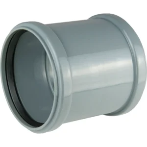 HT dubbelmuff 75 är en grå plastkoppling med slät cylindrisk form och en invändig gummipackning i ena änden, avsedd för säker sammanfogning av två rörsektioner i rörsystem.