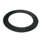 En Skrapring till betäckning, en svart gummipackning med ett stort centralt hål, visas på en vit bakgrund.