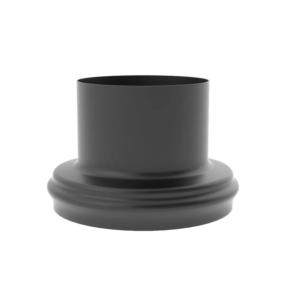 Teleskopschakt 750-1000 mm är en svart, cylindrisk rörkoppling av metall med en bred, rundad bas för anslutning av rör eller kanaler, visad mot en vit bakgrund.