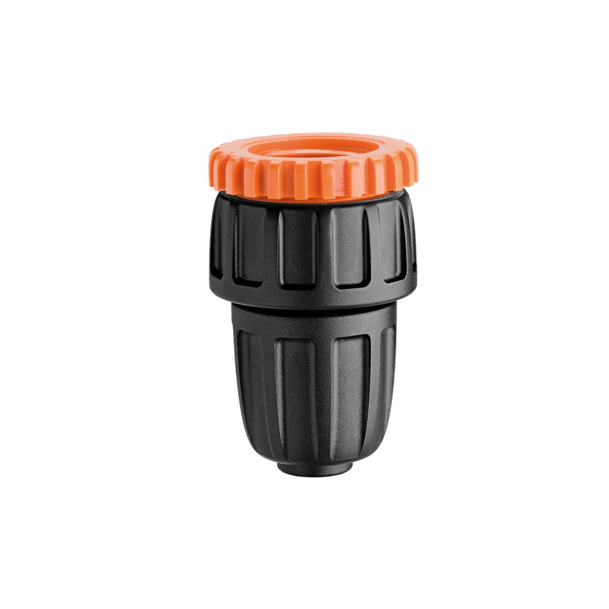 Claber-kranadapter 1/2″ för matningsledning i svart plast med ett strukturerat grepp och ett orange gängat lock på toppen, avbildad mot en enfärgad vit bakgrund.